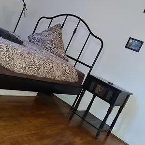 Privatunterkunft Gemuetliches In Einer Altbauwohnung In Der Stadt, Würzburg